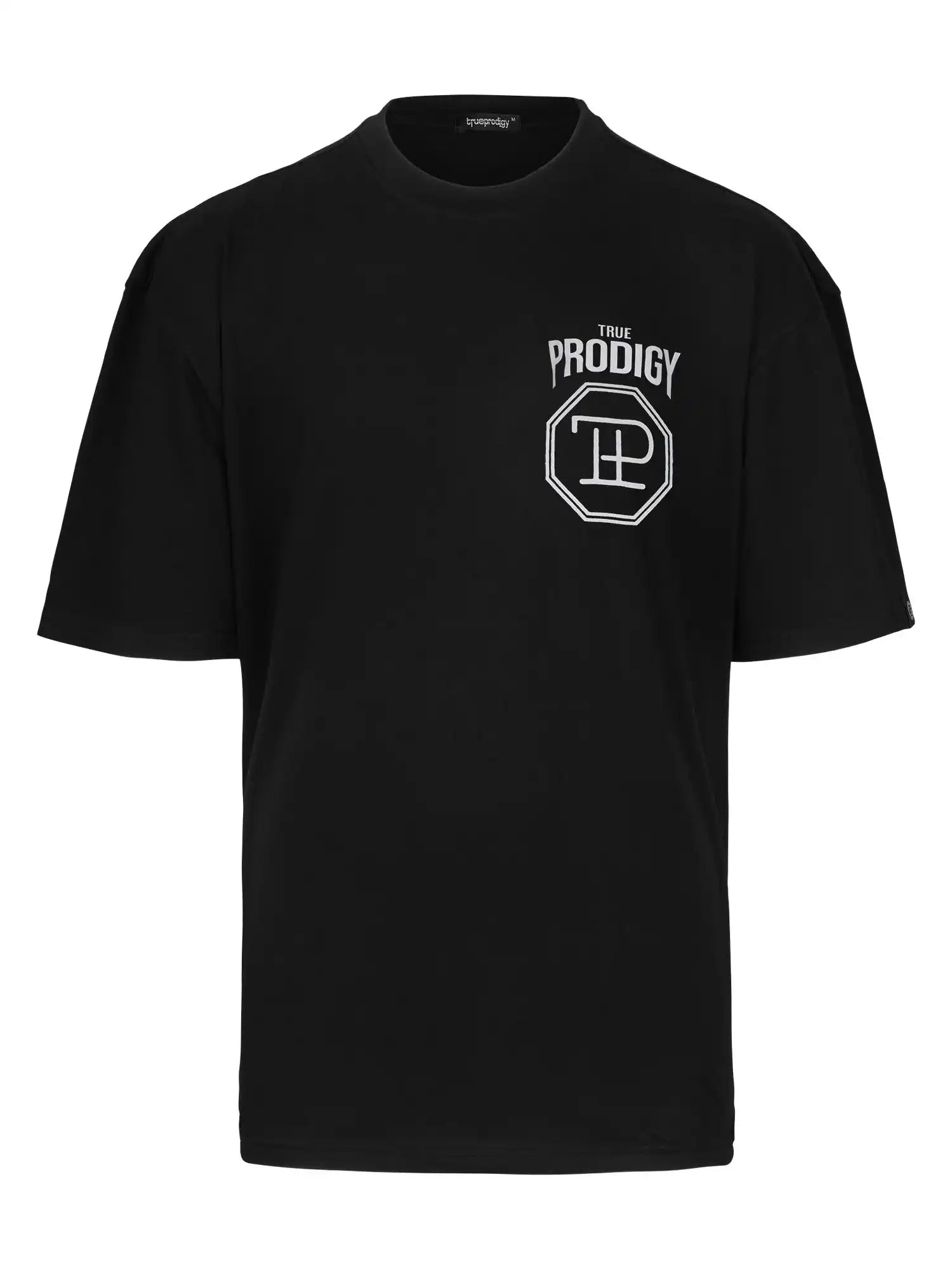 Das trueprodigy Oversized T-Shirt mit Druck ist ein schwarzes Unisex-T-Shirt aus schwerem Jersey mit kurzen Ärmeln, einer kleinen weißen "TRUE PRODIGY"-Grafik und einem stilisierten achteckigen TP-Logo auf der linken Brust.