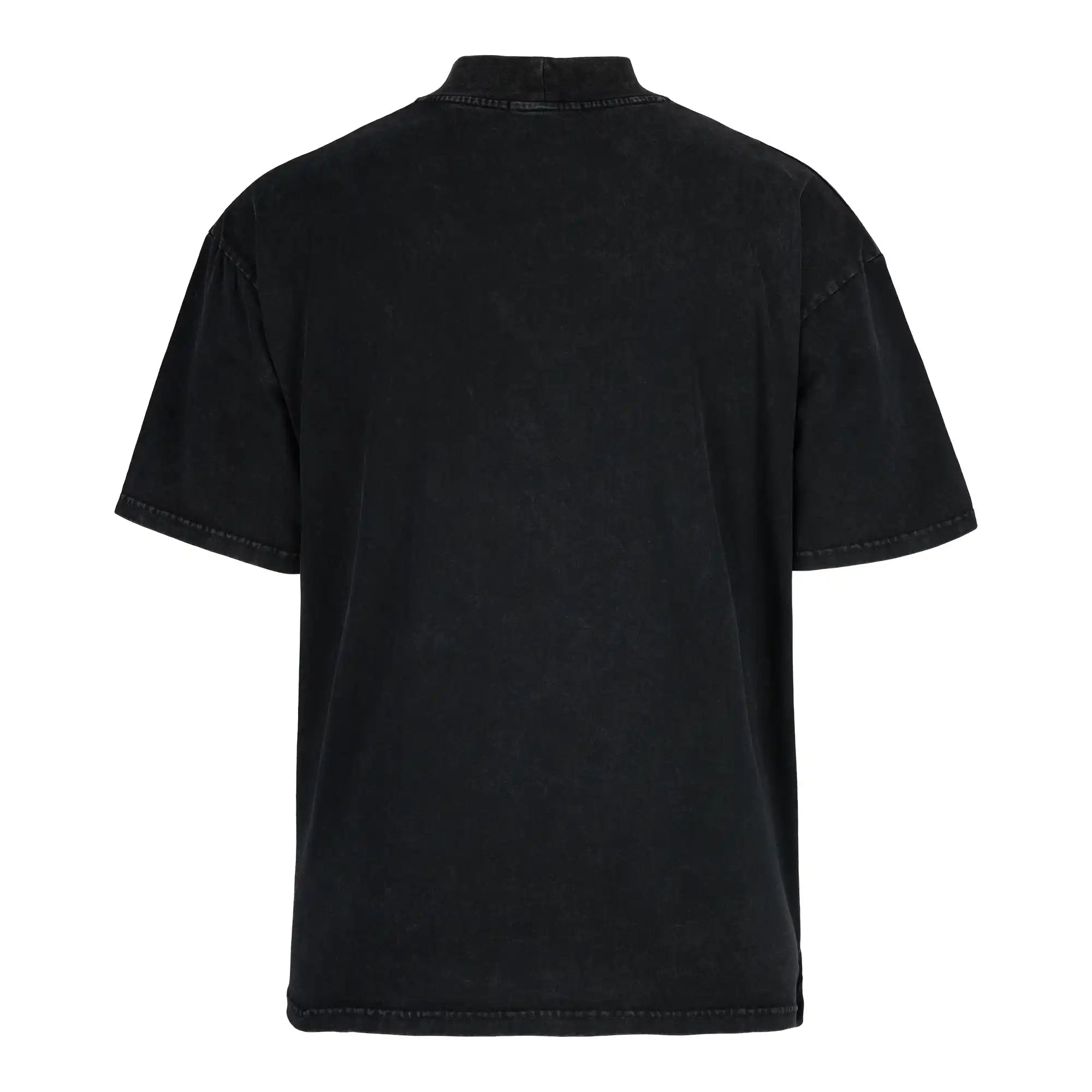 Das trueprodigy Phoenix Oversized T-Shirt mit Stehkragen ist ein schlichtes, schwarzes, kurzärmeliges Shirt mit geradem Saum und minimalen Nähten, gefertigt aus schwerem Jersey-Stoff für hohen Tragekomfort und von hinten gesehen.