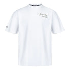 Das Marin Oversize-T-Shirt von trueprodigy ist ein unisex Shirt aus dickem Jersey mit edlem Schriftzug auf der Brust, kleinem Text links und BODY Print am Ärmel. Mit Rundhalsausschnitt, entspannter Passform und ideal für den Alltag.