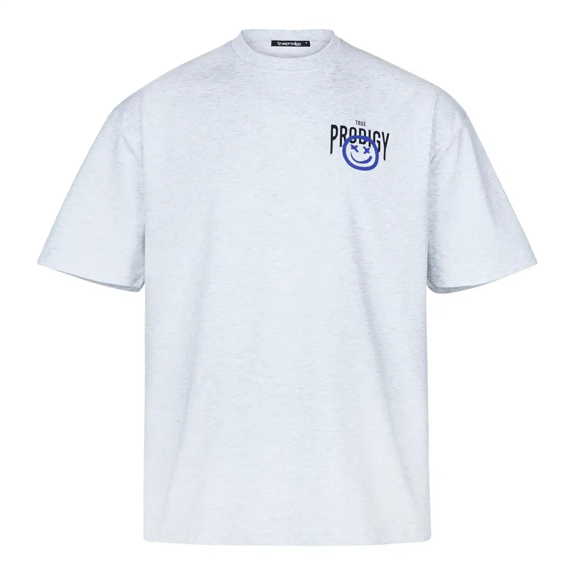 Das Hajin F Oversize-T-Shirt von trueprodigy ist ein hellgraues Unisex-T-Shirt aus dickem Jersey mit kurzen Ärmeln, entspannter Passform, einem blauen "The Prodigy"-Logo auf der Brust und einem bequemen Rundhalsausschnitt.