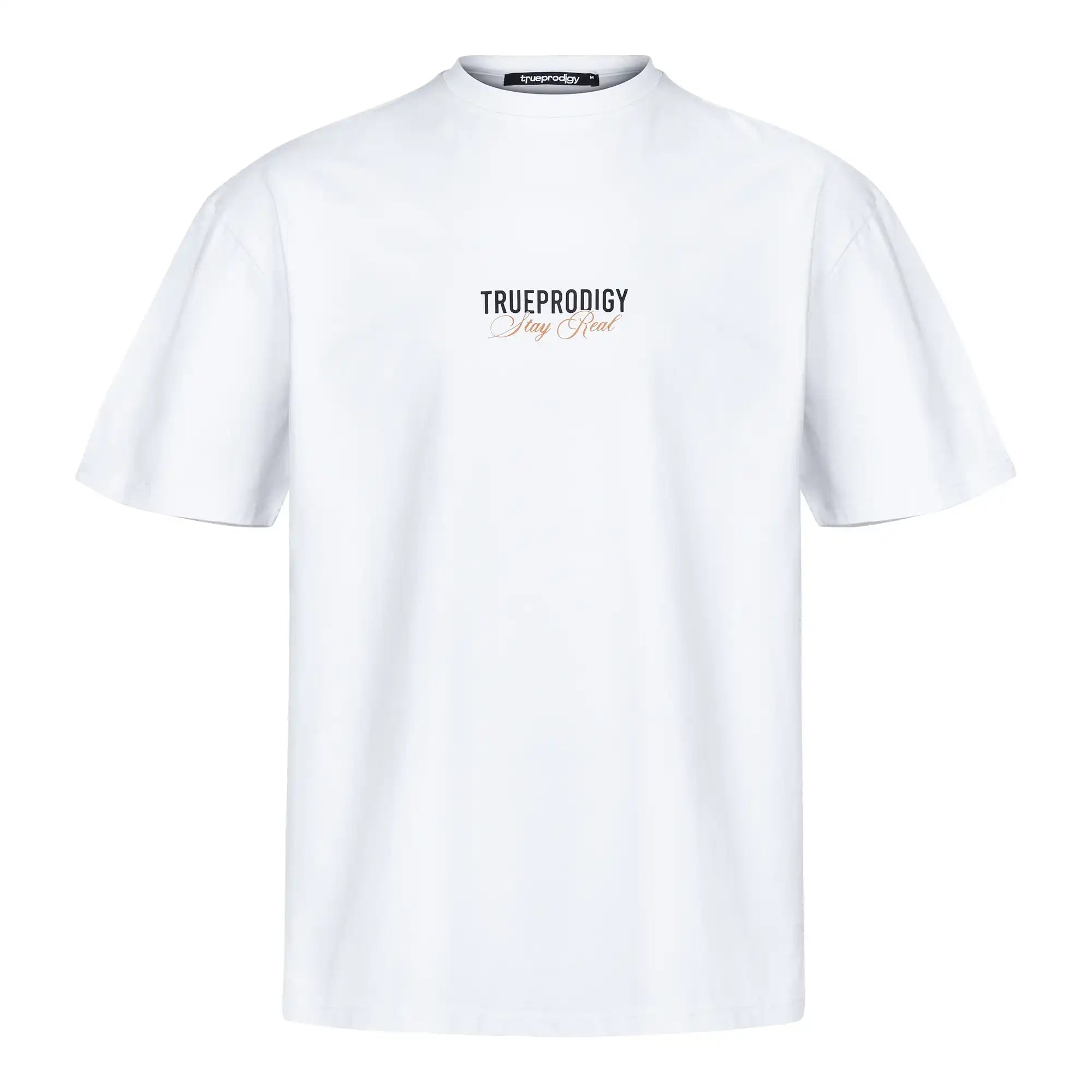 Ein weißes trueprodigy Lou F Oversize-T-Shirt mit "Stay Real"-Schriftzug auf der Vorder- und Rückseite, abgebildet auf weißem Hintergrund.