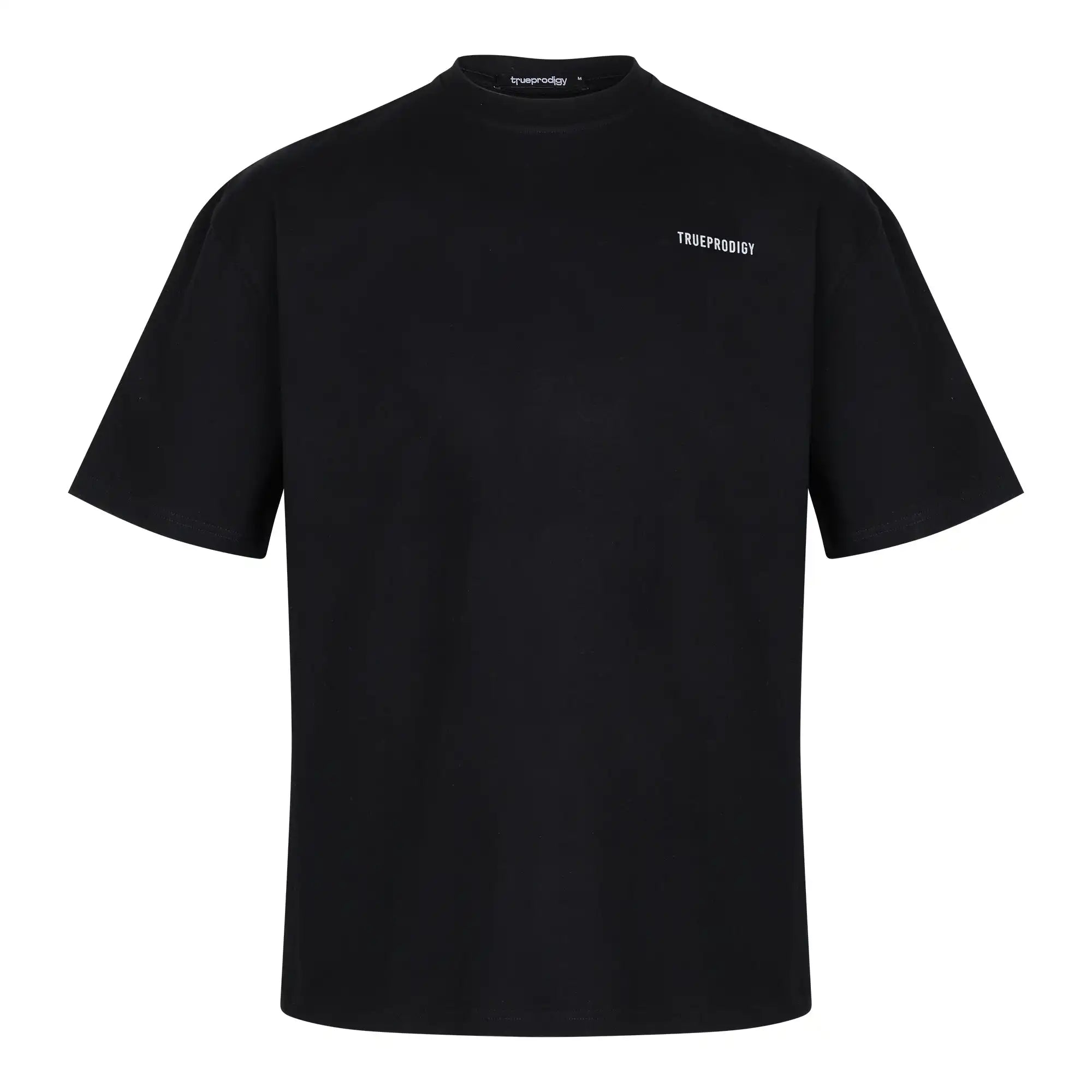 Das Lior Oversize-T-Shirt von trueprodigy hat einen Rundhalsausschnitt, eine normale Passform und ein kleines Brustlogo mit TRUEPRODIGY-Schriftzug sowie einen "never back down"-Druck auf dem Rücken. Hergestellt aus dickem schwarzem Jersey-Stoff.