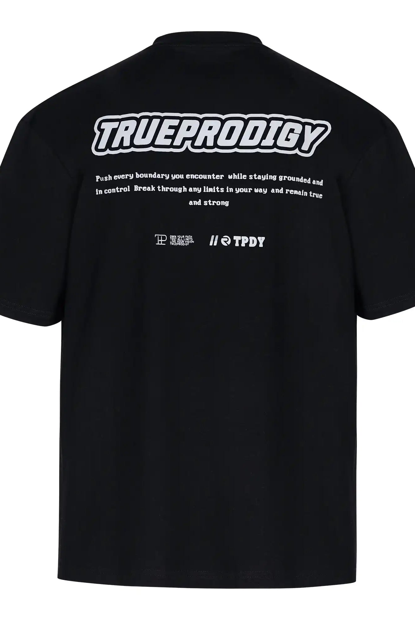 Das schwarze trueprodigy Eden F Oversize-T-Shirt zeigt ein 3D-Logo auf der Vorderseite, einen fetten Rückendruck mit motivierendem Text und kleinen Logos, alles in einer übergroßen Passform aus schwerem Jersey-Stoff.