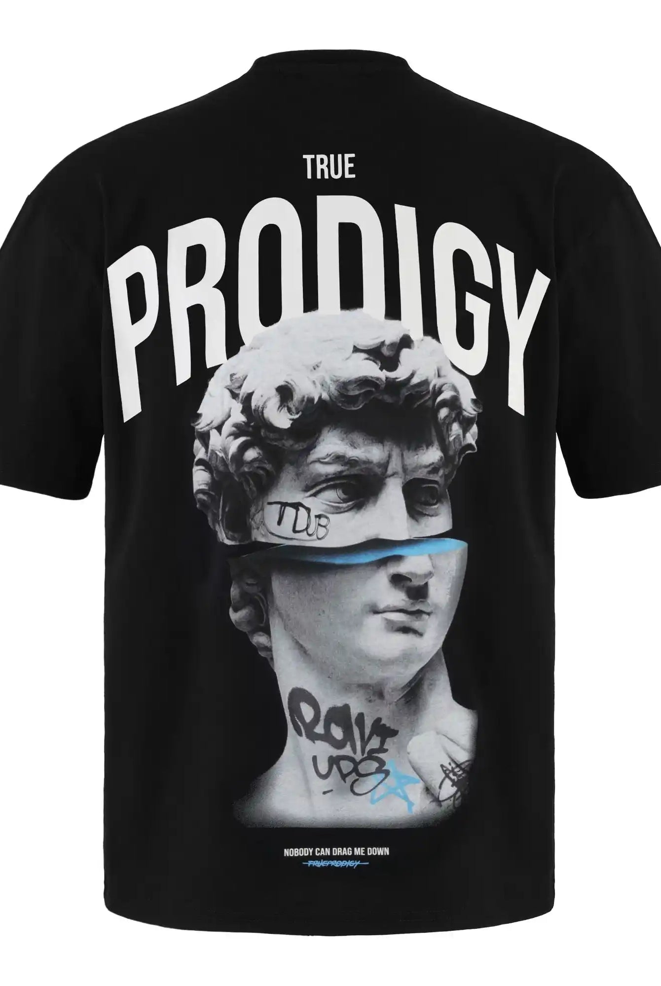 Das trueprodigy Bengi Oversized T-Shirt zeigt eine große Graffiti-Grafik von Michelangelos David mit blauem Augenstreifen und "PRODIGY"-Aufdruck, alles auf weichem, schwerem schwarzen Jersey. Unisex-Design.