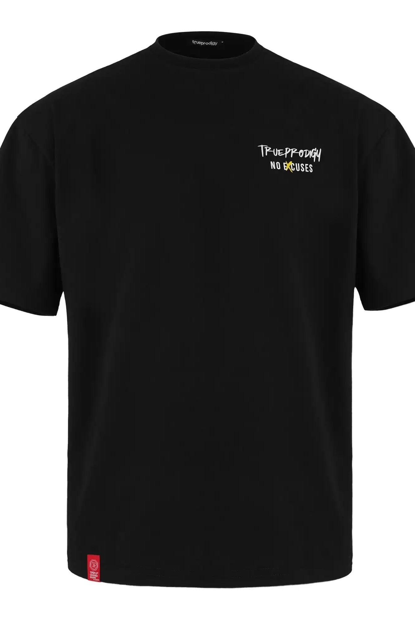 Das trueprodigy Jinx Oversized T-Shirt mit Druck ist ein schwarzes Unisex-T-Shirt mit dem Aufdruck "THE UPPER DECK NO EXCUSES" in weiß und gelb auf der linken Brust, hergestellt aus schwerem Jersey und mit einem kleinen roten Etikett am unteren Saum versehen.