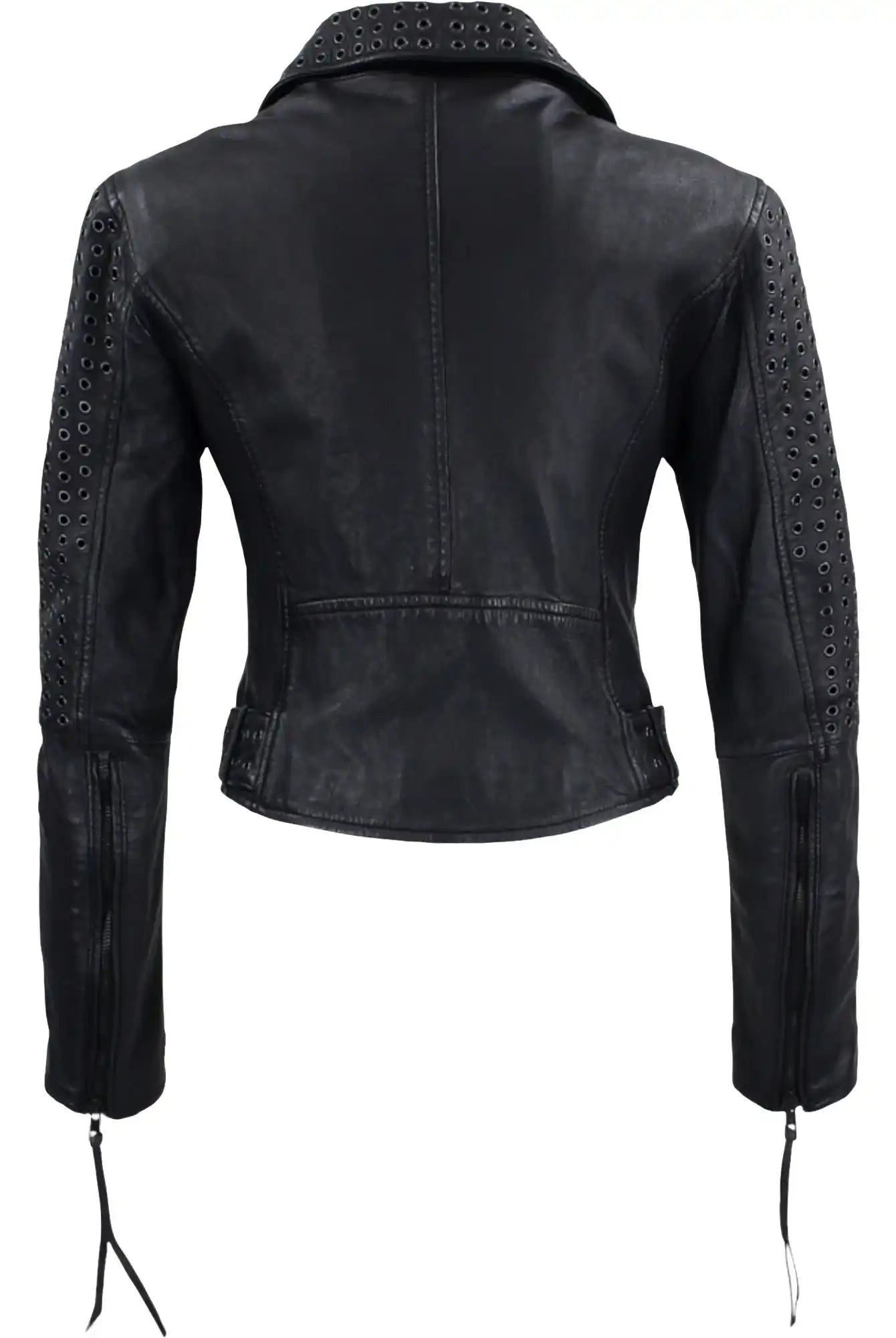 Eine schwarze Bikerlederjacke mit Ösen von trueprodigy, von hinten gesehen, zeigt dekorative Ösen an Schultern und Armen, Reißverschlussbündchen und eine taillierte Passform - ideal für Fans der Raven Lederjacke Herren von trueprodigy.