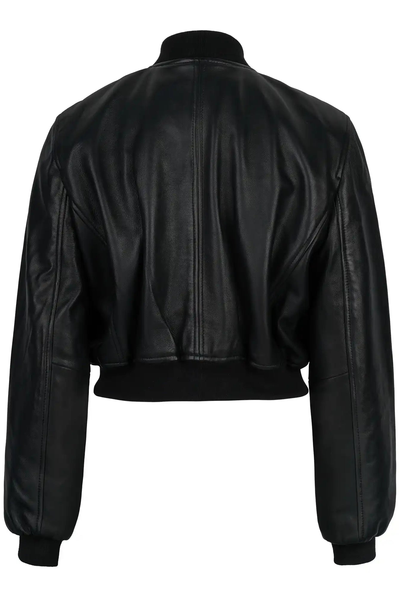 Die Paola Kurze Oversized Lederjacke von trueprodigy wird von hinten gezeigt. Diese schwarze Jacke für Damen hat lange Ärmel, sichtbare Nähte, Rippbündchen an Ärmeln und Bund sowie ein glattes, mattes Finish für modernen Stil.