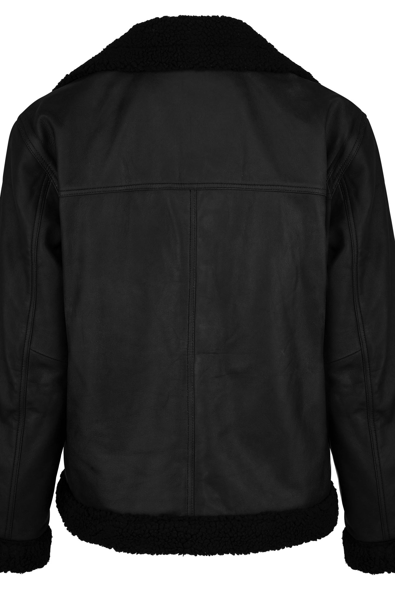 Die trueprodigy Damen Lederjacke aus Schafsleder in Schwarz mit Teddy-Besatz wird von hinten gezeigt, mit geradem Schulterbereich, sichtbaren Nähten und strukturiertem Besatz an Kragen, Bündchen und Saum.
