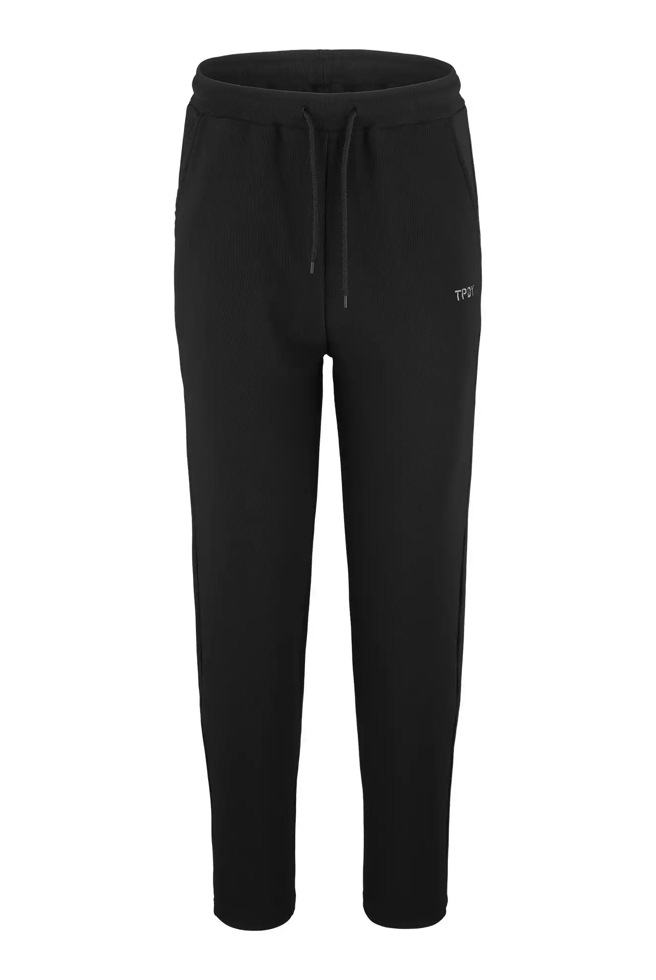 Der trueprodigy Ewan Jogger mit Stickerei hat eine reguläre Passform, einen elastischen Bund, einen Kordelzug und spitz zulaufende Beine, von vorne auf weißem Grund.