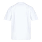 Rückansicht des schlichten weißen Unisex-T-Shirts Nika F von trueprodigy mit kurzen Ärmeln und rundem Ausschnitt aus schwererem Jerseystoff vor weißem Hintergrund.