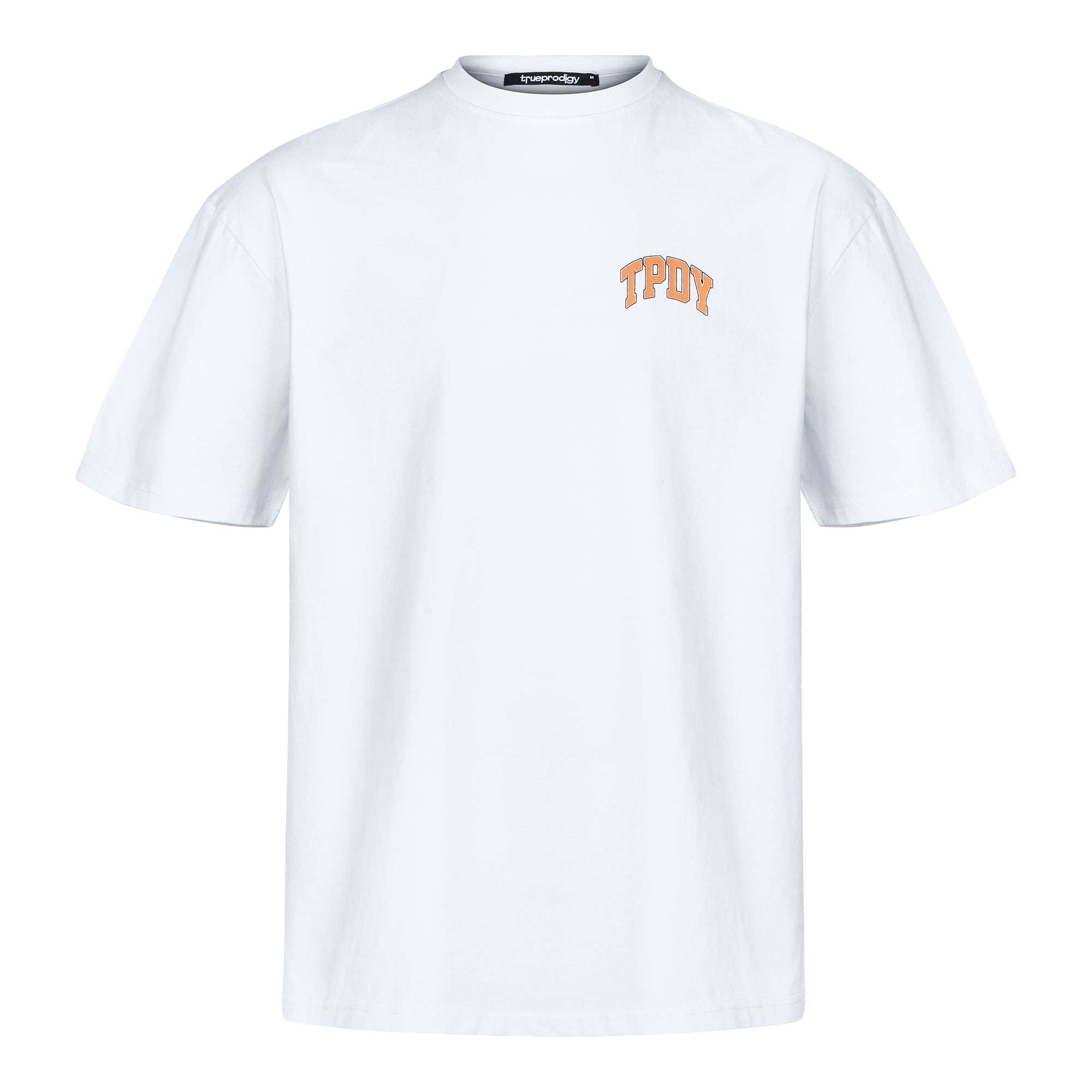 Das Arin F Unisex-T-Shirt von trueprodigy hat eine Oversize-Passform mit Rundhalsausschnitt und kurzen Ärmeln. Auf der linken Brust befindet sich ein leuchtend orangefarbenes „TPOY“-Logo.