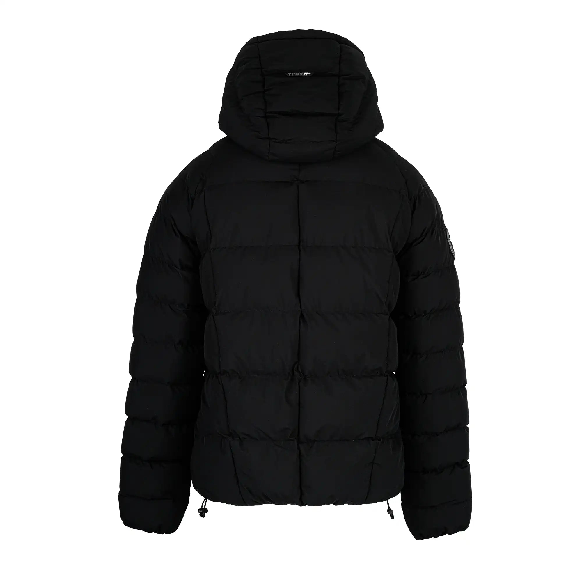 Die Murphy F Matte Steppjacke mit Kapuze von trueprodigy ist eine schwarze, wasserabweisende Damenjacke mit horizontaler Steppung, Kordelzügen am Saum und einem kleinen Logo auf der Rückseite der Kapuze.