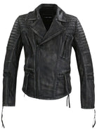 Die Vintage Biker Lederjacke Herren "Bryan" von trueprodigy ist schwarz, aus Ziegenleder, mit Steppung an Schultern und Oberarmen, Zippern an Brust und Ärmeln sowie einem Reverskragen. Sie hat eine leicht abgenutzte Vintage-Optik.