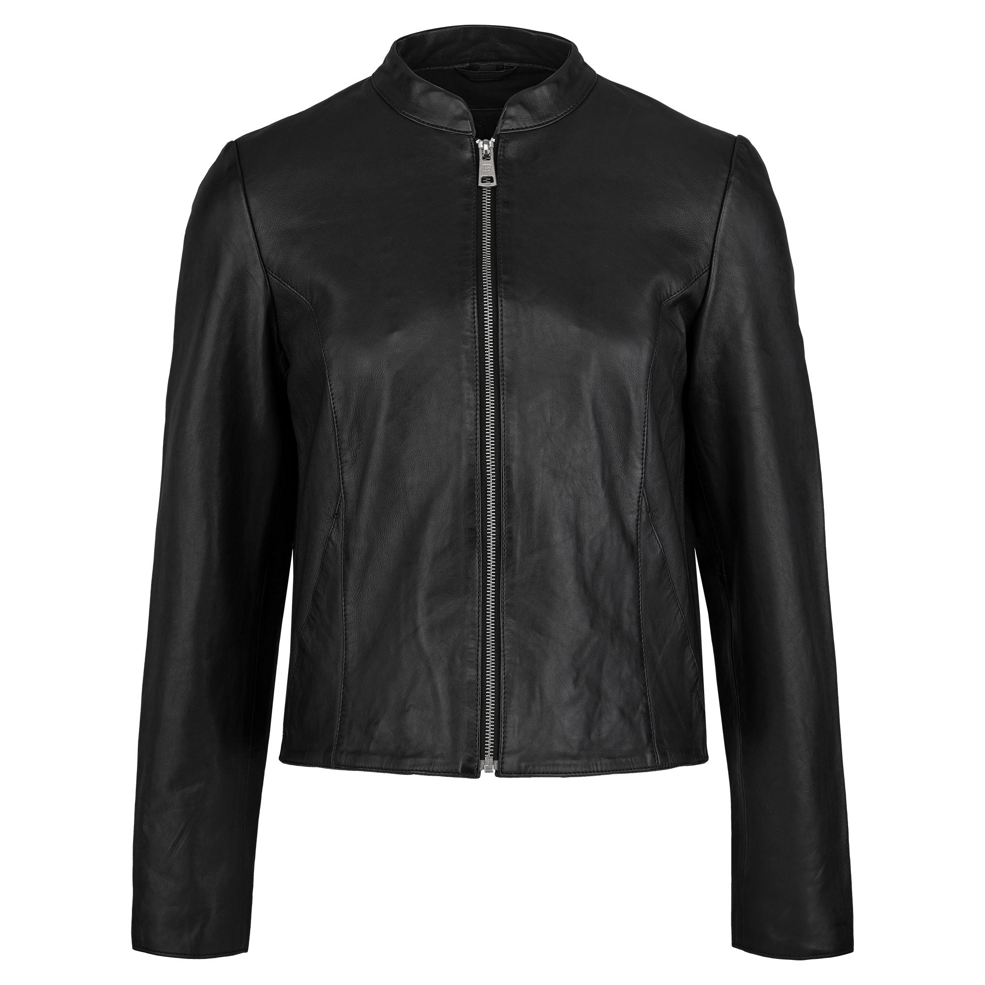 Die trueprodigy Damen Lederjacke aus feinem Schafsleder in Schwarz besticht durch ihr minimalistisches Design, einen Frontreißverschluss, lange Ärmel und einen kragenlosen Ausschnitt vor weißem Hintergrund.