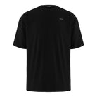 Das Mateo Oversized T-Shirt von trueprodigy ist ein schwarzes Shirt mit kurzen Ärmeln und rundem Ausschnitt, mit dem aufgestickten Text „TPOY“ auf der rechten Seite. Es hat ein schlichtes Design und verkörpert den zeitlosen Stil von trueprodigy.